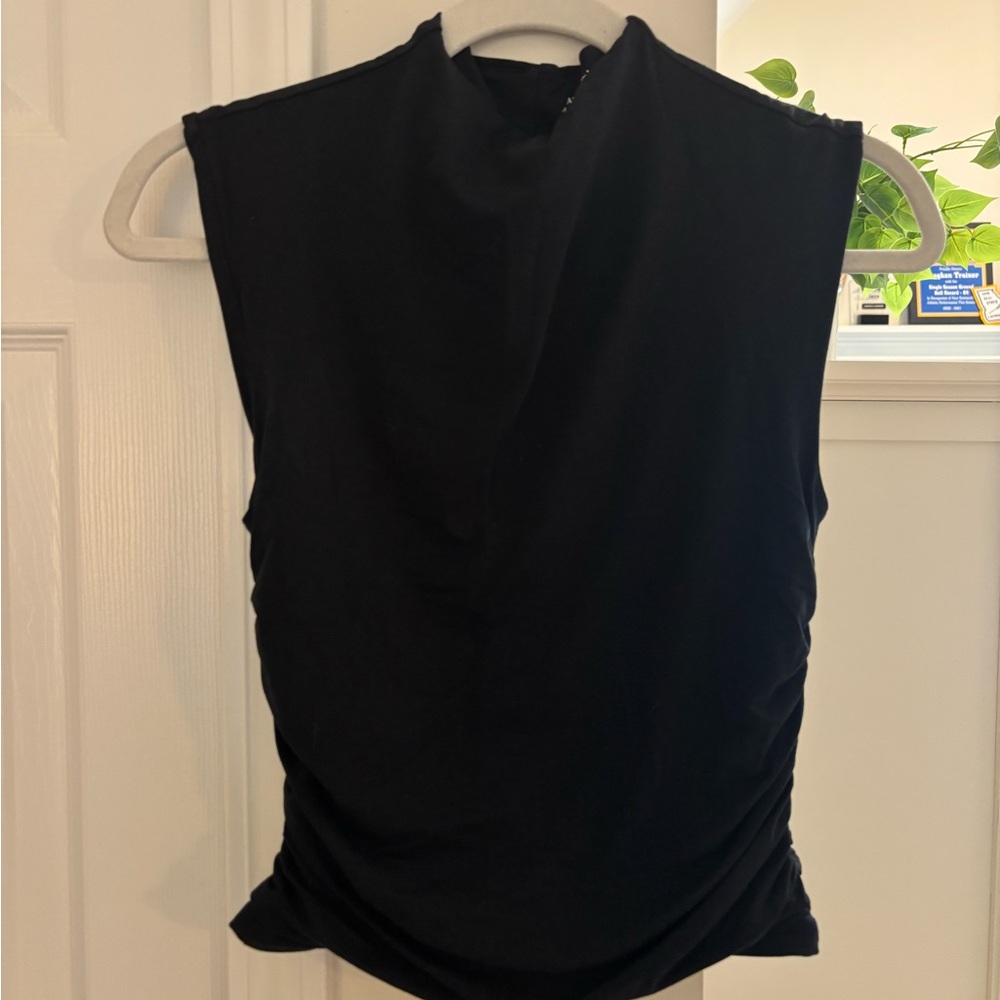 Abercrombie & Fitch Black Muscle Tee